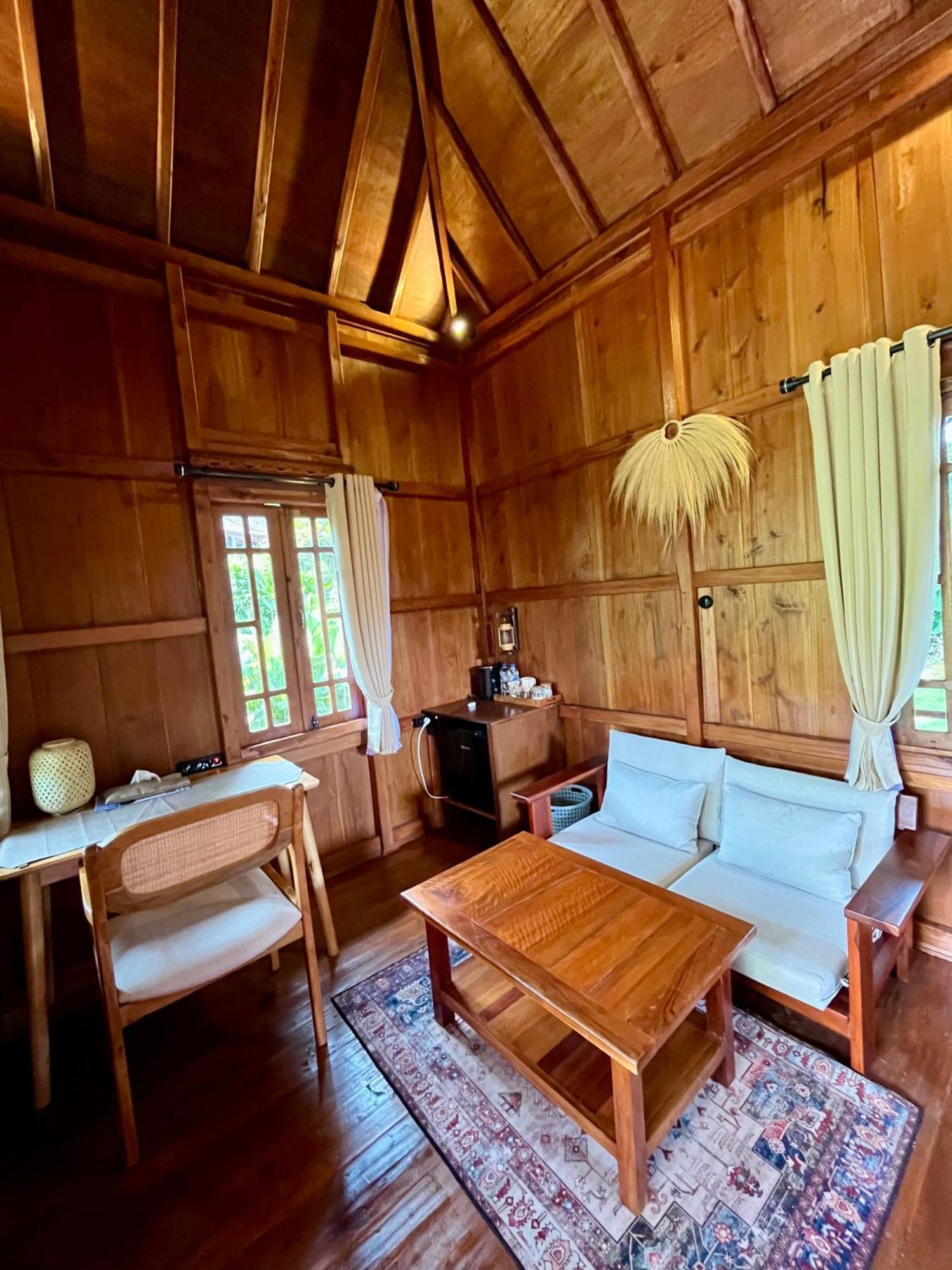 Manigelang Villa موندوغْ الغرفة الصورة